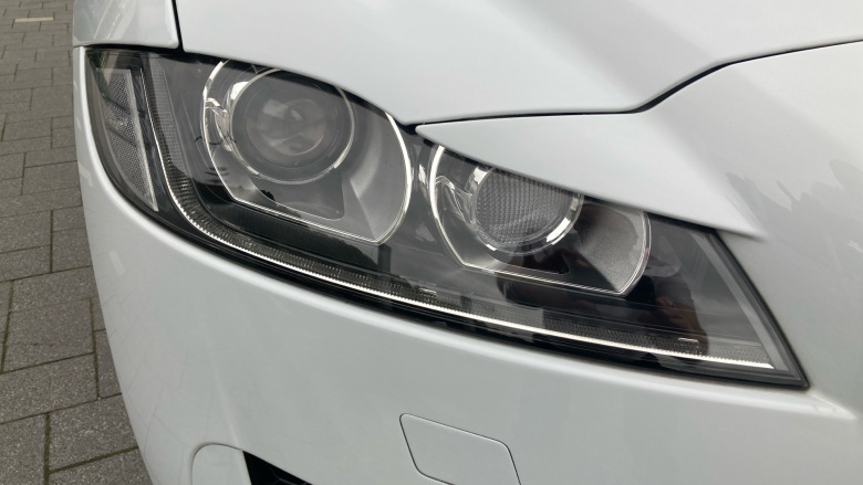 Jaguar XF 2.0d [180] R-Sport 4dr Auto Diesel Saloon